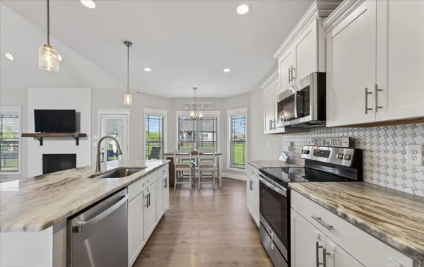 $534,900 | 100 Hayward Fields Drive, Clarksville, TN 37043