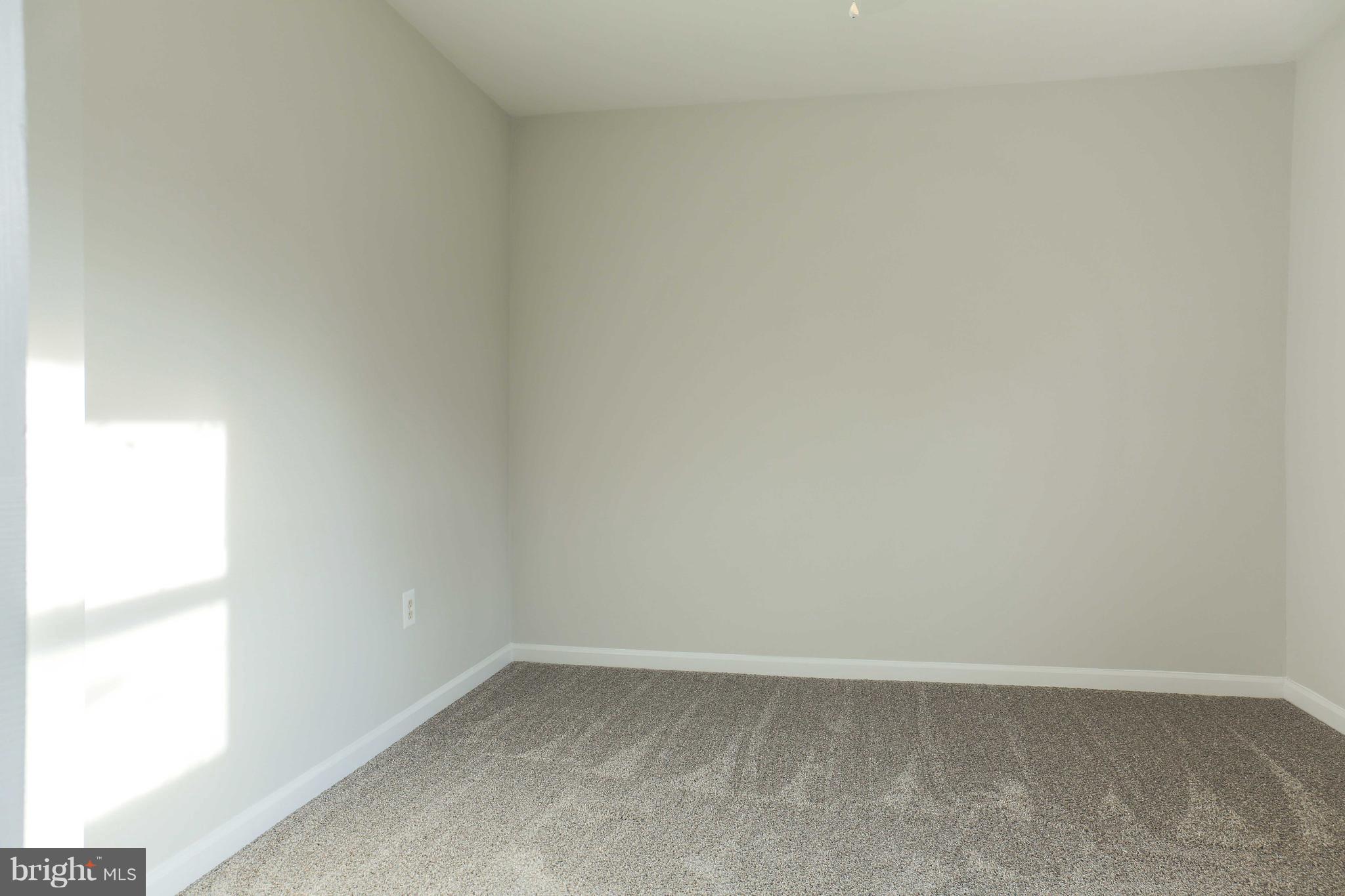 7207 Chamberlain Road Baltimore, MD 21244 - Photo 33 of 42