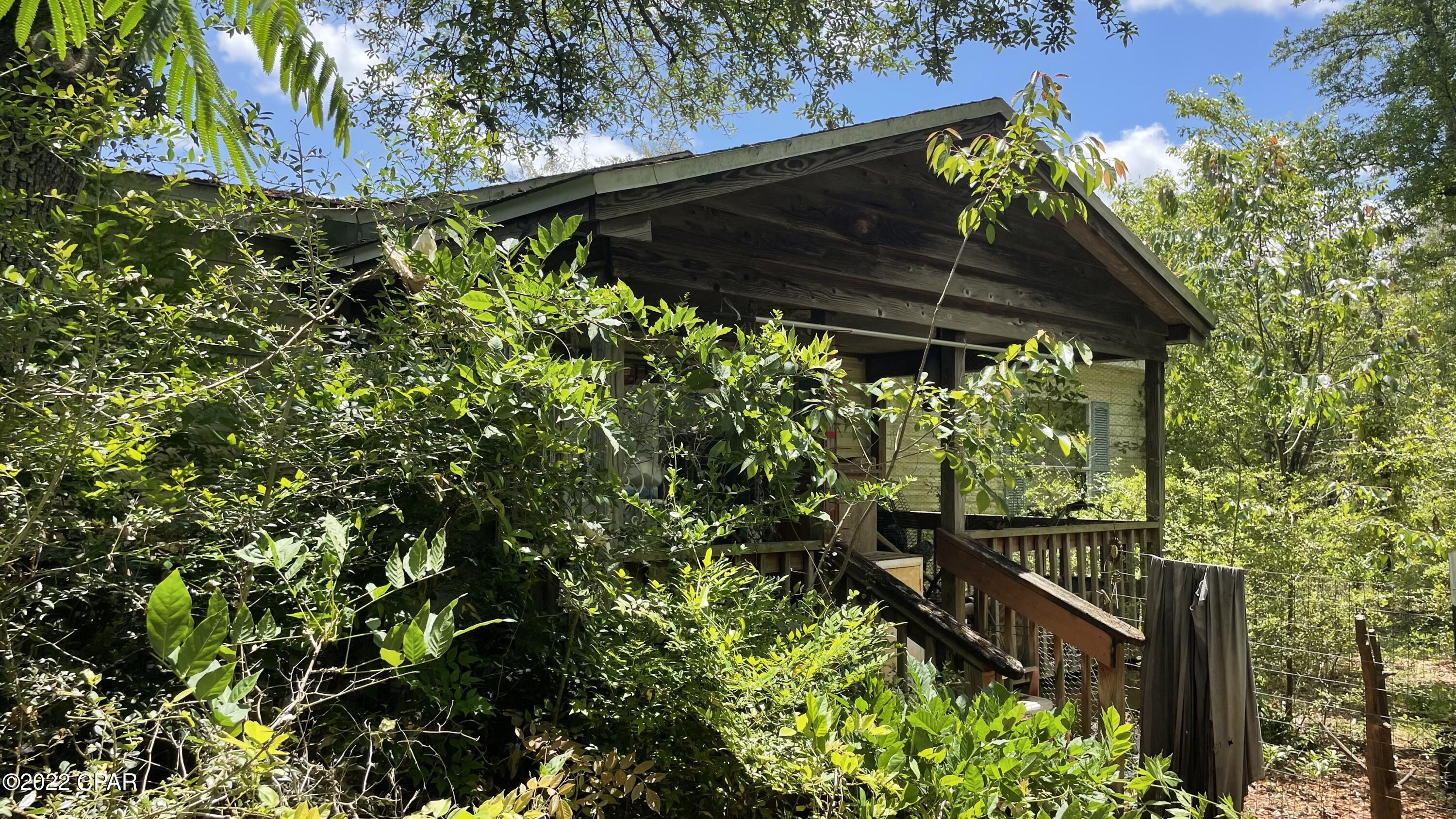 721 North Silver Lake Road Fountain, FL 32438 - Photo 6 of 8 Gallery Image 6