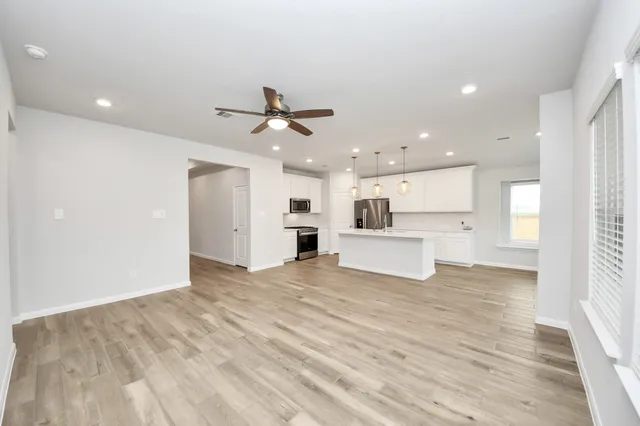 $299,432 | 1934 32nd Avenue, Texas City, TX 77590