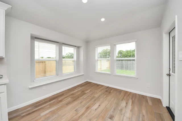 $299,432 | 1934 32nd Avenue, Texas City, TX 77590