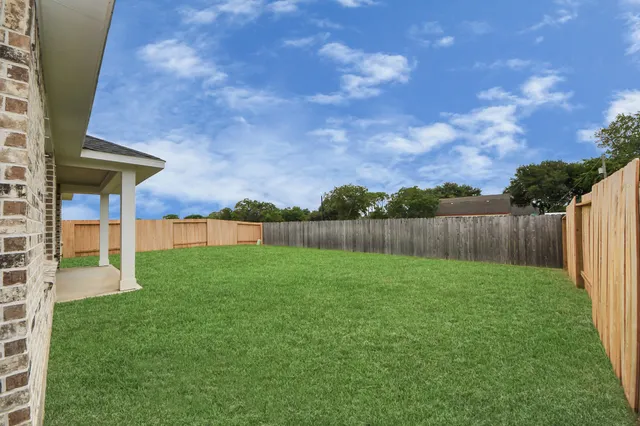 $299,432 | 1934 32nd Avenue, Texas City, TX 77590