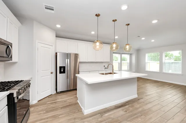 $299,432 | 1934 32nd Avenue, Texas City, TX 77590