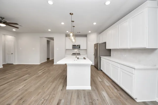 $299,432 | 1934 32nd Avenue, Texas City, TX 77590