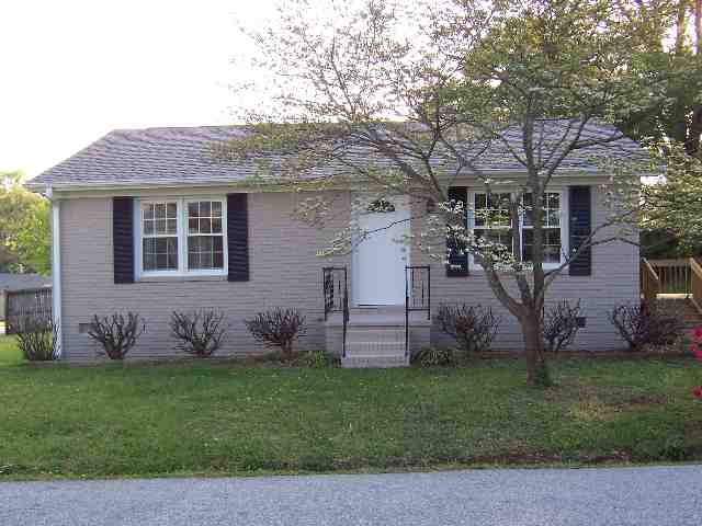 102 Roper Street Easley, SC 29640 - Photo 1 of 3