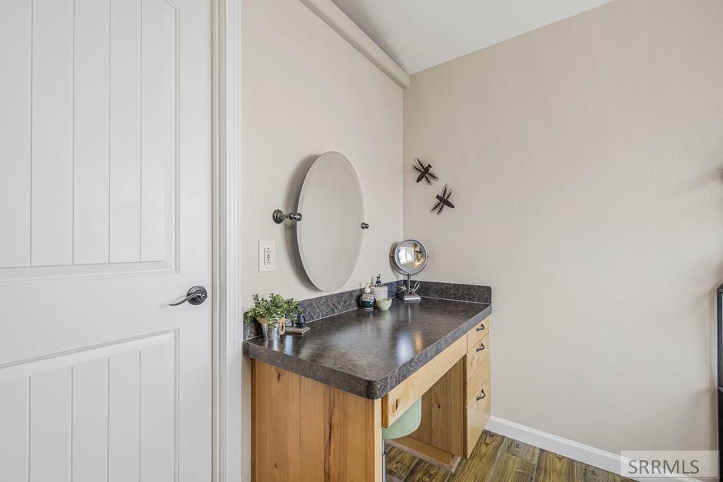 4027 East Lincoln Road Idaho Falls, ID 83401 - Photo 14 of 51
