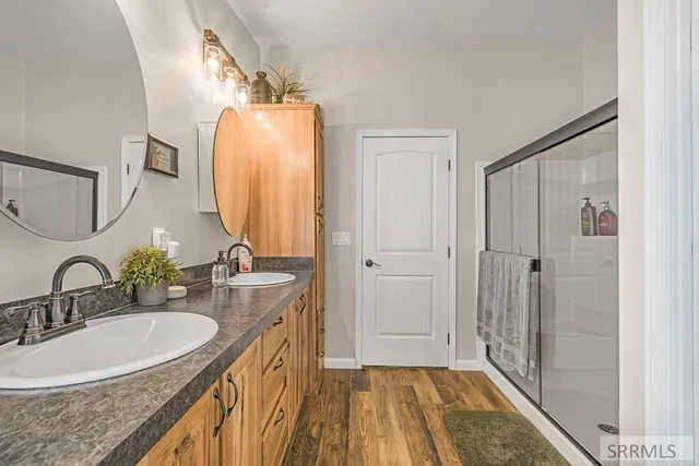 $2,100,000 | 4019 East Lincoln Road, Idaho Falls, ID 83401