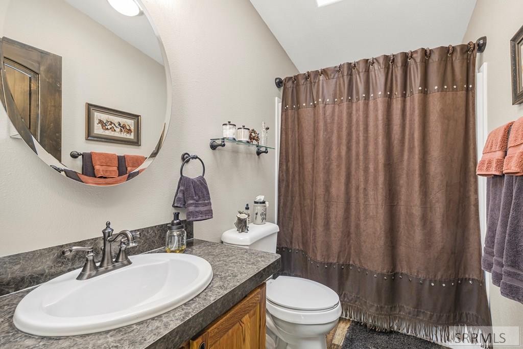 4027 East Lincoln Road Idaho Falls, ID 83401 - Photo 16 of 51