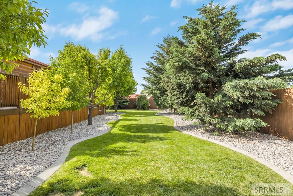 4027 East Lincoln Road Idaho Falls, ID 83401 - Photo 21 of 51