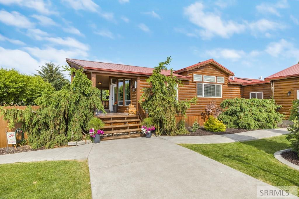 4027 East Lincoln Road Idaho Falls, ID 83401 - Photo 3 of 51