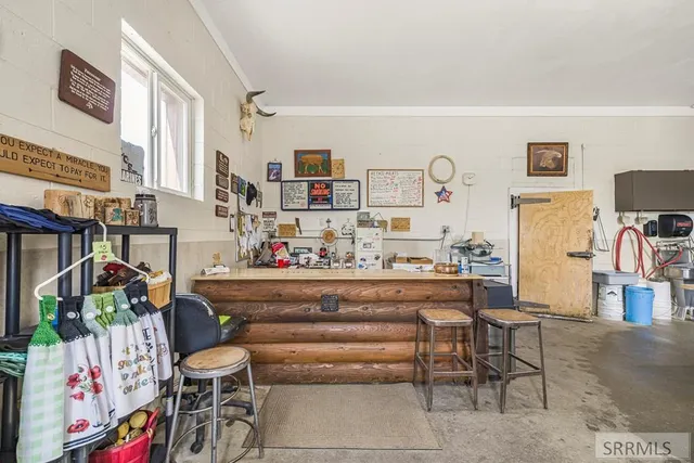 $2,100,000 | 4019 East Lincoln Road, Idaho Falls, ID 83401