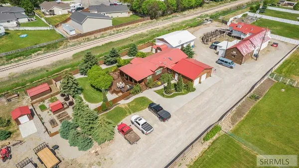 $1,890,000 | 4027 East Lincoln Road, Idaho Falls, ID 83401