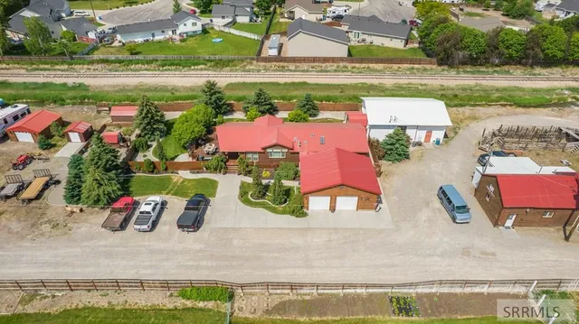 $2,100,000 | 4019 East Lincoln Road, Idaho Falls, ID 83401