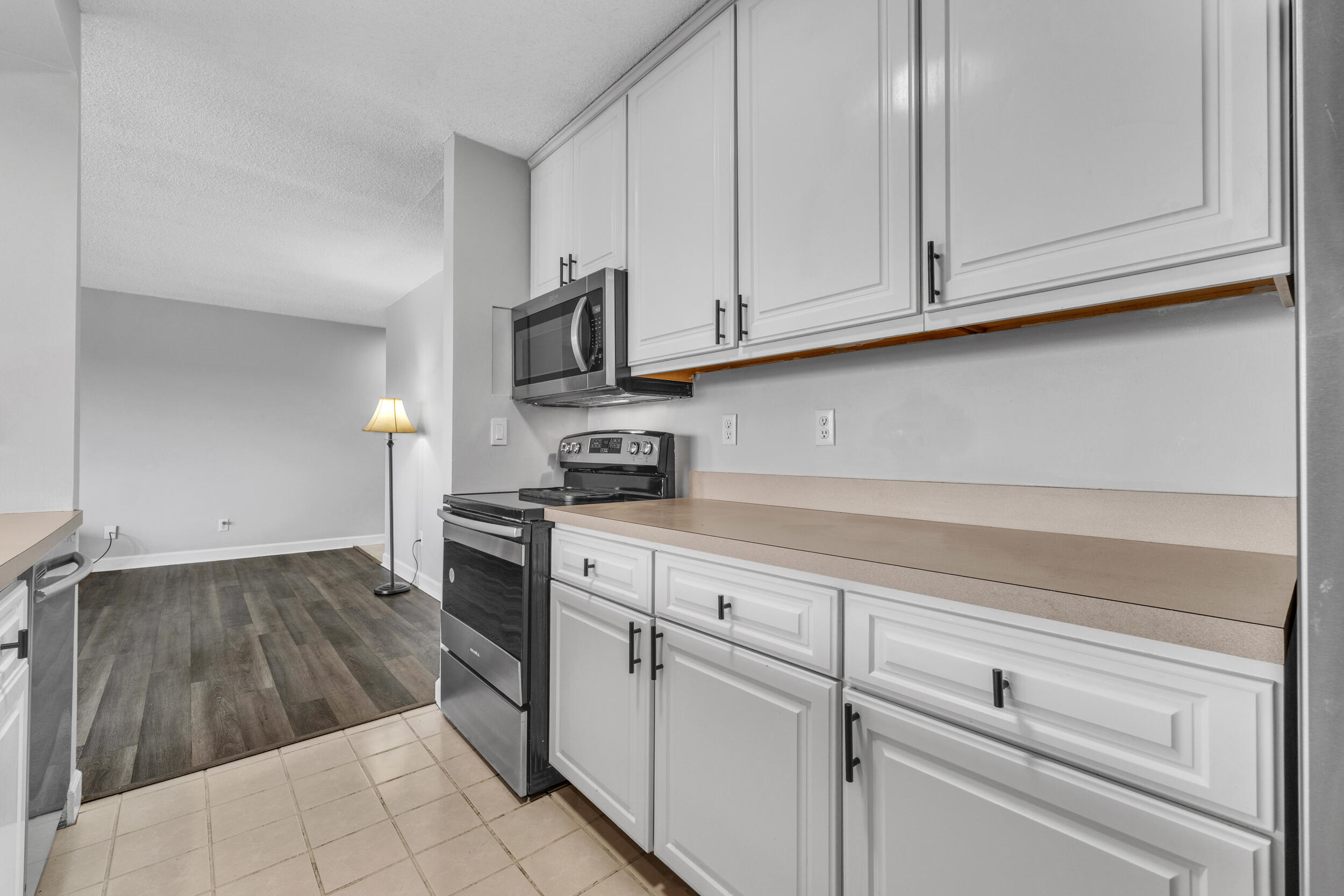 1730 Grove Road, Unit B307 Ypsilanti, MI 48198 - Photo 29 of 61 grove-33