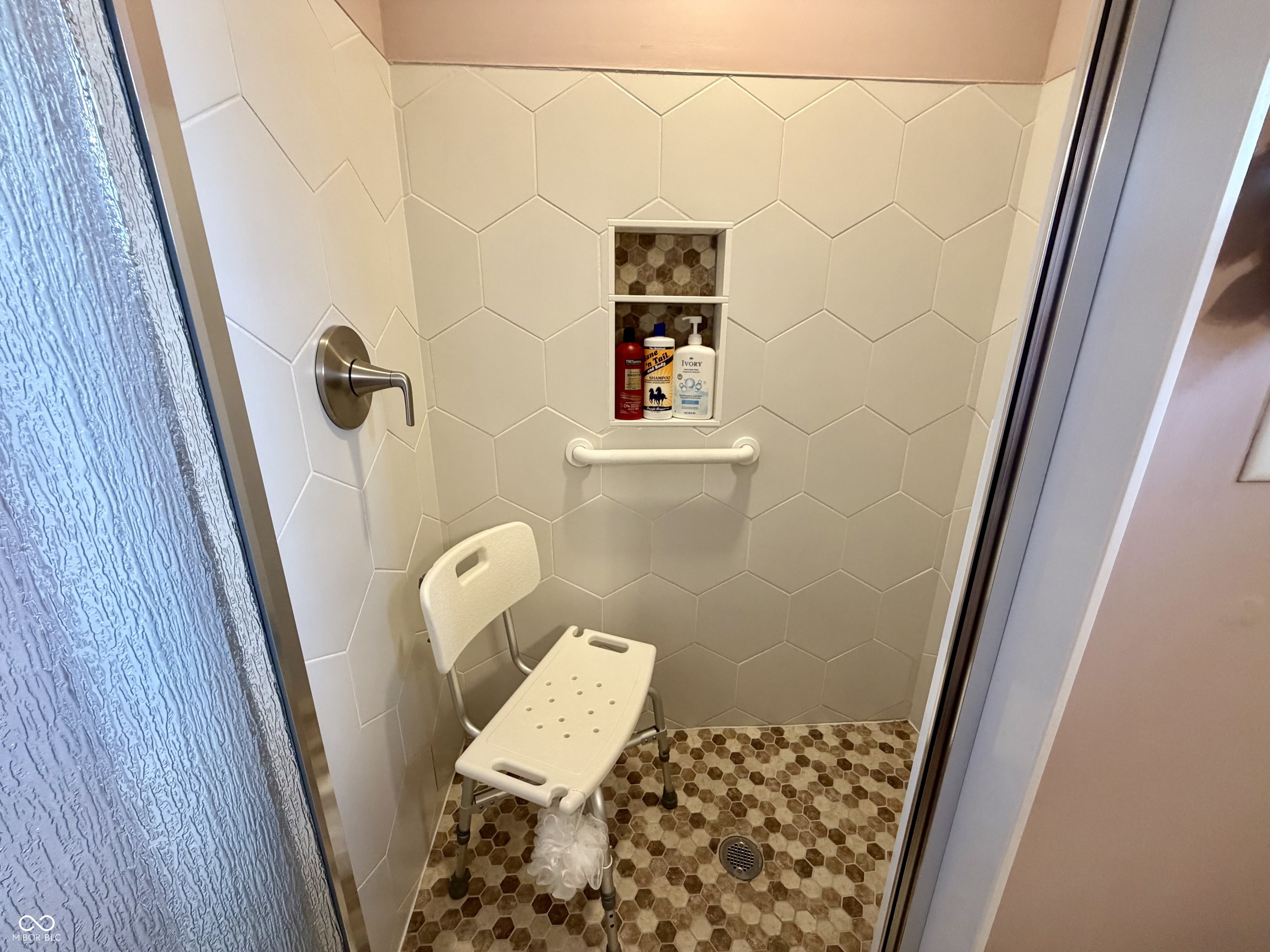 175 Warwick Way Pendleton, IN 46064 - Photo 23 of 37 Gallery Image 23