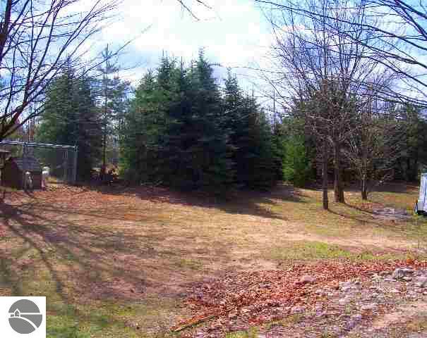 11865 Summit City Road Kingsley, MI 49649 - Photo 11 of 12 1691685-10.JPG