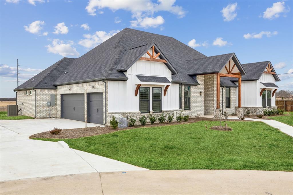 4510 Matador Rnch Road Waxahachie, TX 75165 - Photo 2 of 29