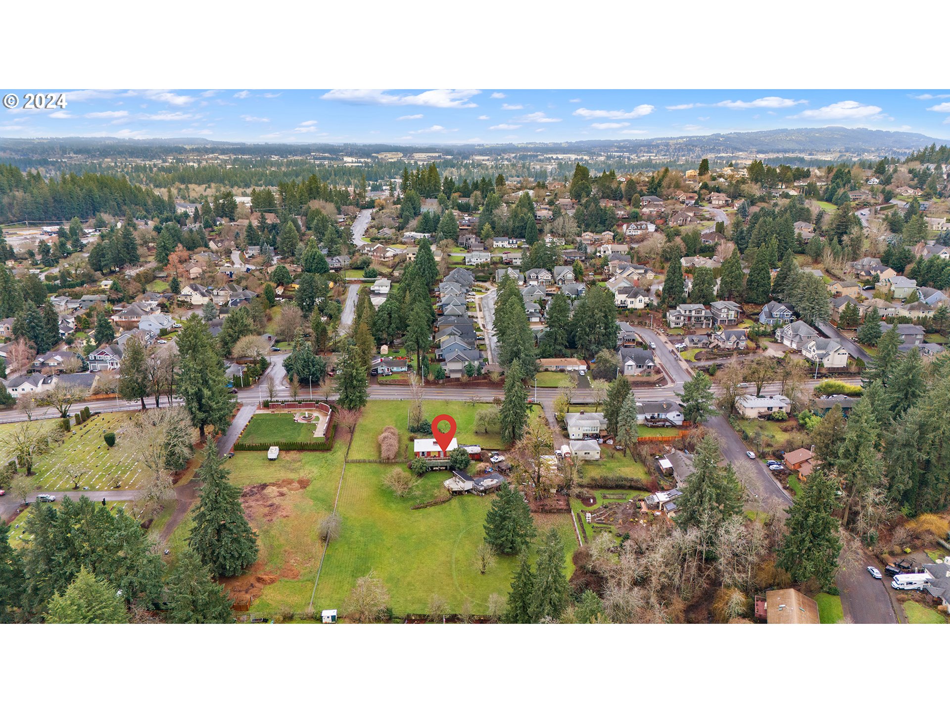 11735 Southwest Gaarde Street Tigard, OR 97223 - Photo 7 of 11 a view of city with ocean