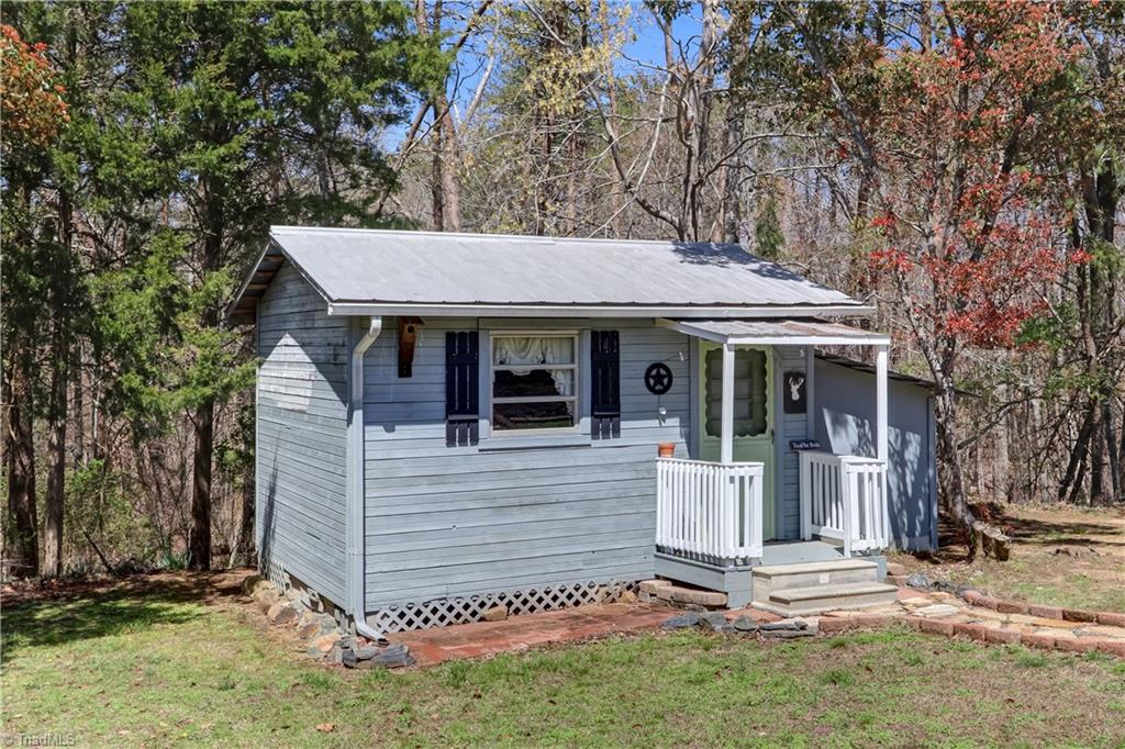 1166 Rockingham Lake Road Reidsville, NC 27320 - Photo 23 of 26 Gallery Image 23