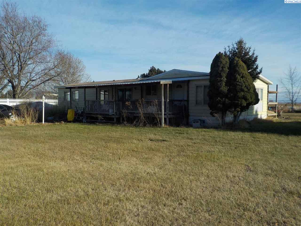 323 Harrison Road Burbank, WA 99323 - Photo 1 of 1 Gallery Image 1
