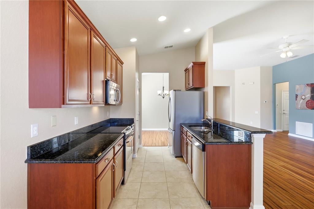 13231 Roxboro Road Windermere, FL 34786 - Photo 15 of 42