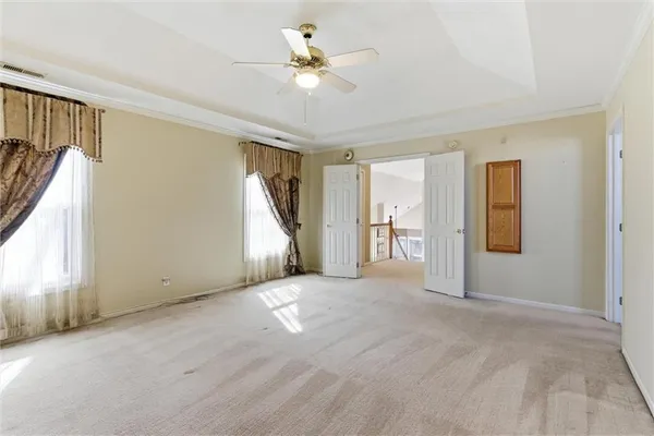 $487,999 | 1033 Oxford Court, Leavenworth, KS 66048