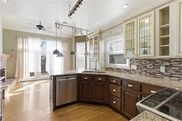 $487,999 | 1033 Oxford Court, Leavenworth, KS 66048