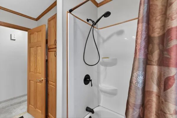 $299,900 | 4929 Martha Drive, Jackson, MI 49201