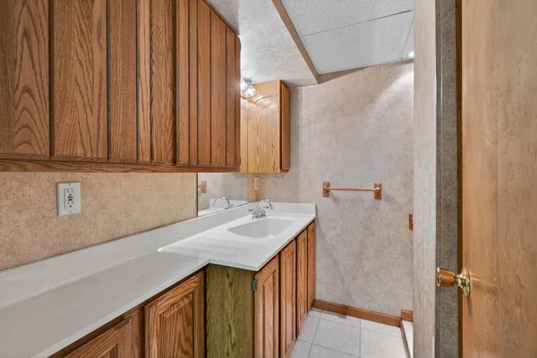 $299,900 | 4929 Martha Drive, Jackson, MI 49201