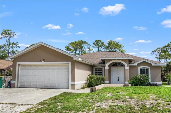 $450,000 | 2923 14th Avenue Southeast, Naples, FL 34117