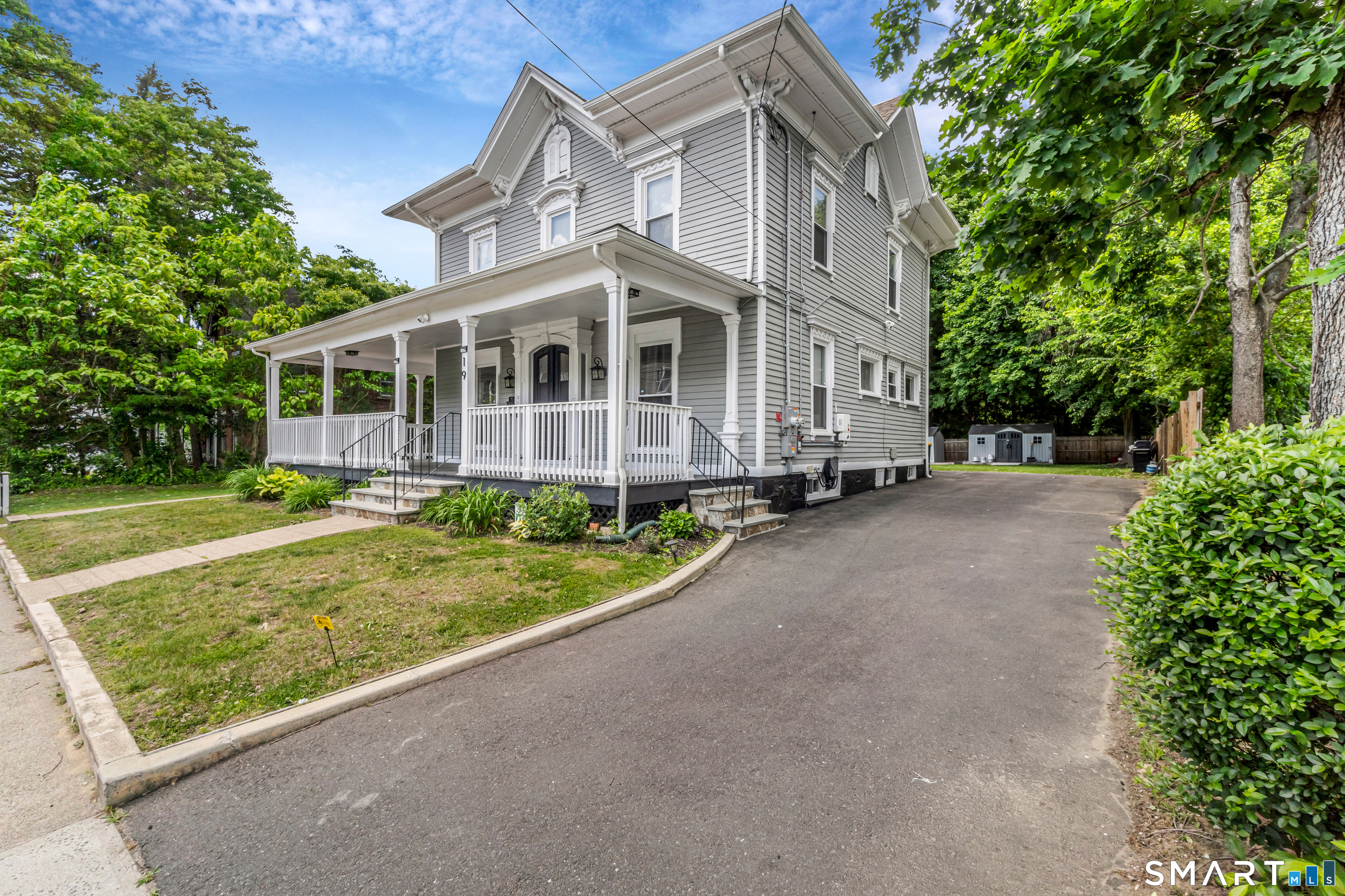 19 Lester Street Ansonia, CT 06401 - Photo 3 of 40
