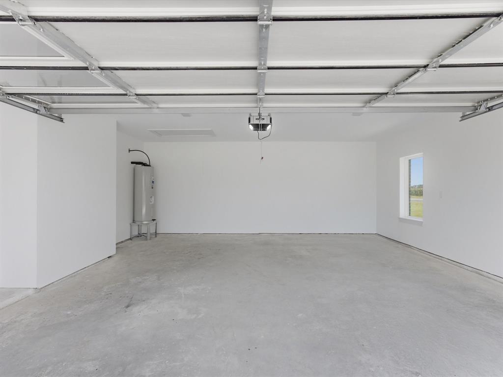 2091 Goodwyn Road Italy, TX 76651 - Photo 12 of 36