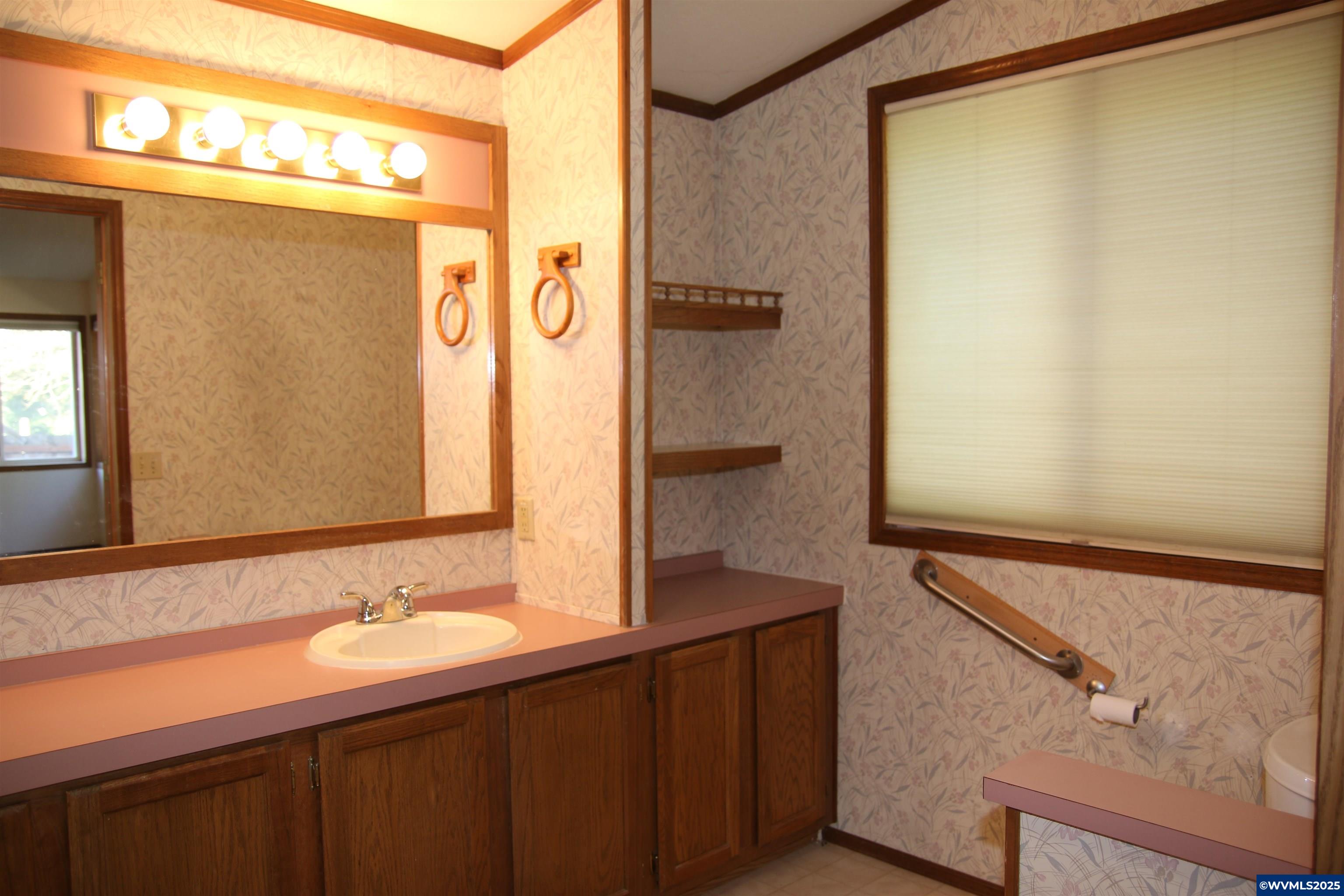 872 Northwest North Albany Road Albany, OR 97321 - Photo 18 of 22
