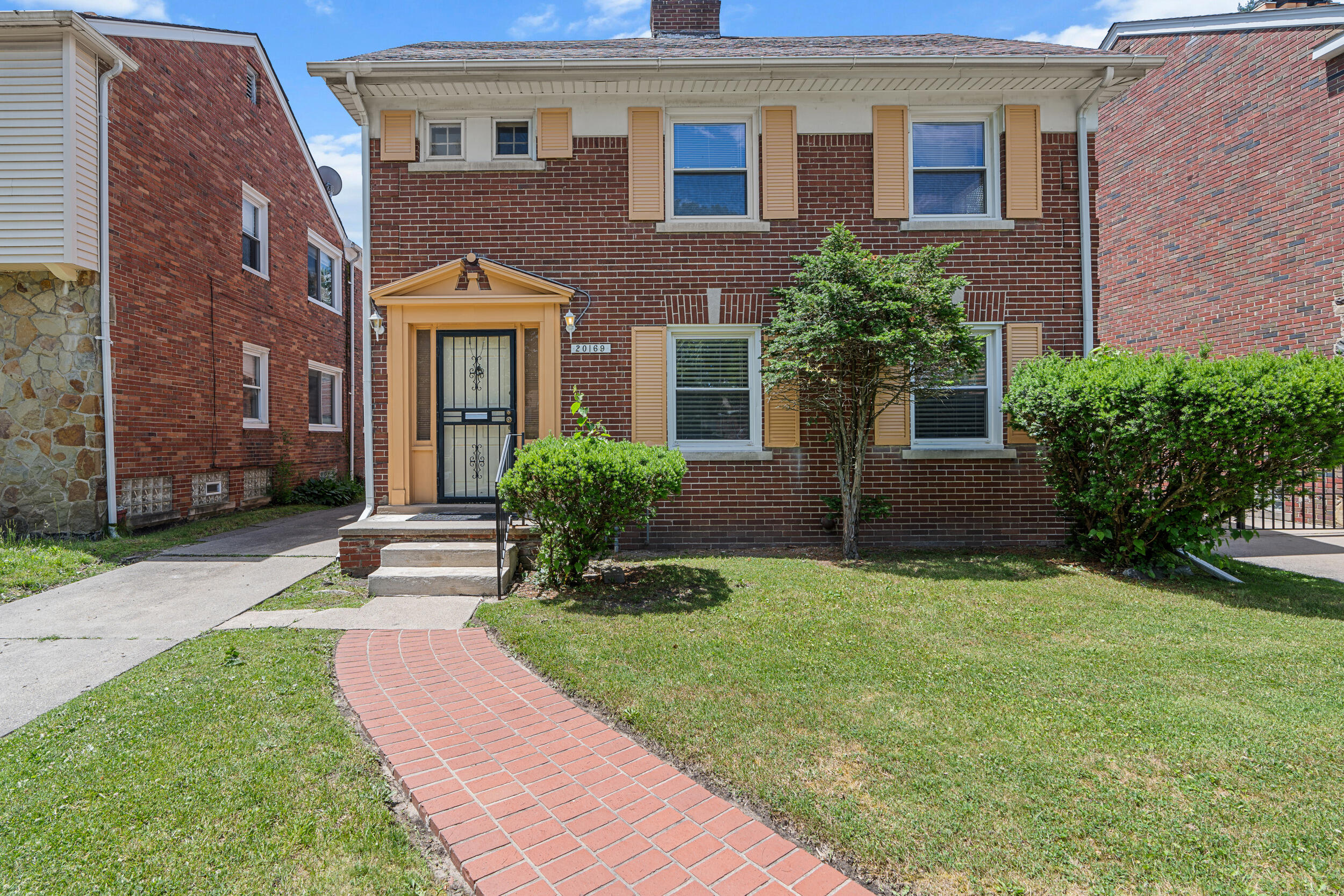 20169 Stratford Road Detroit, MI 48221 - Photo 2 of 35 3_dsc03910
