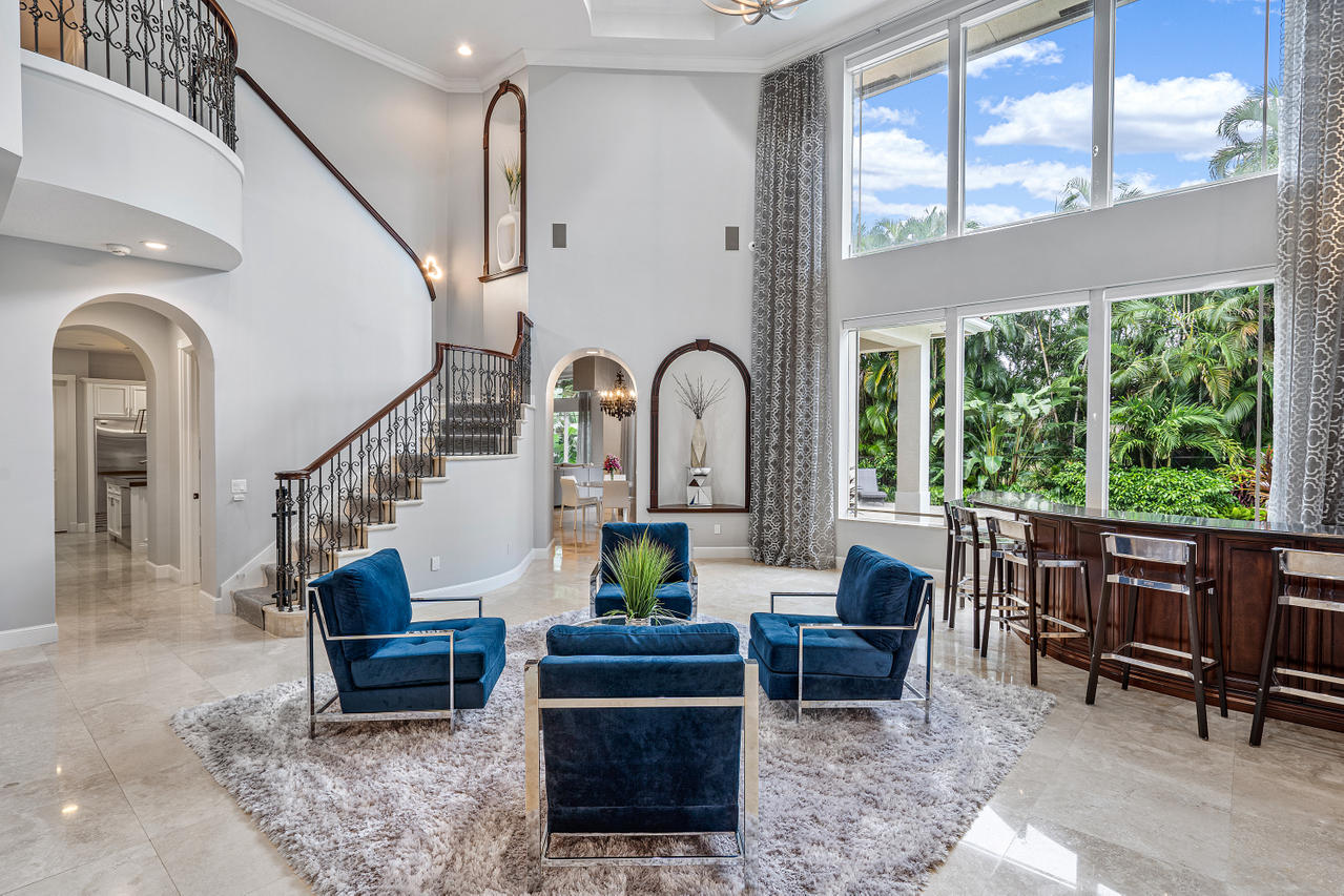 3715 Kings Way Boca Raton, FL 33434 - Photo 13 of 70 Living Room