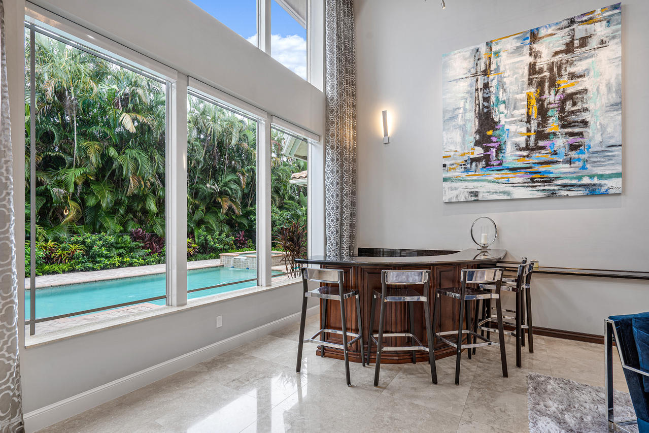 3715 Kings Way Boca Raton, FL 33434 - Photo 16 of 70 Bar