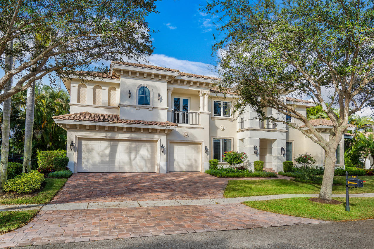 3715 Kings Way Boca Raton, FL 33434 - Photo 60 of 70 Front