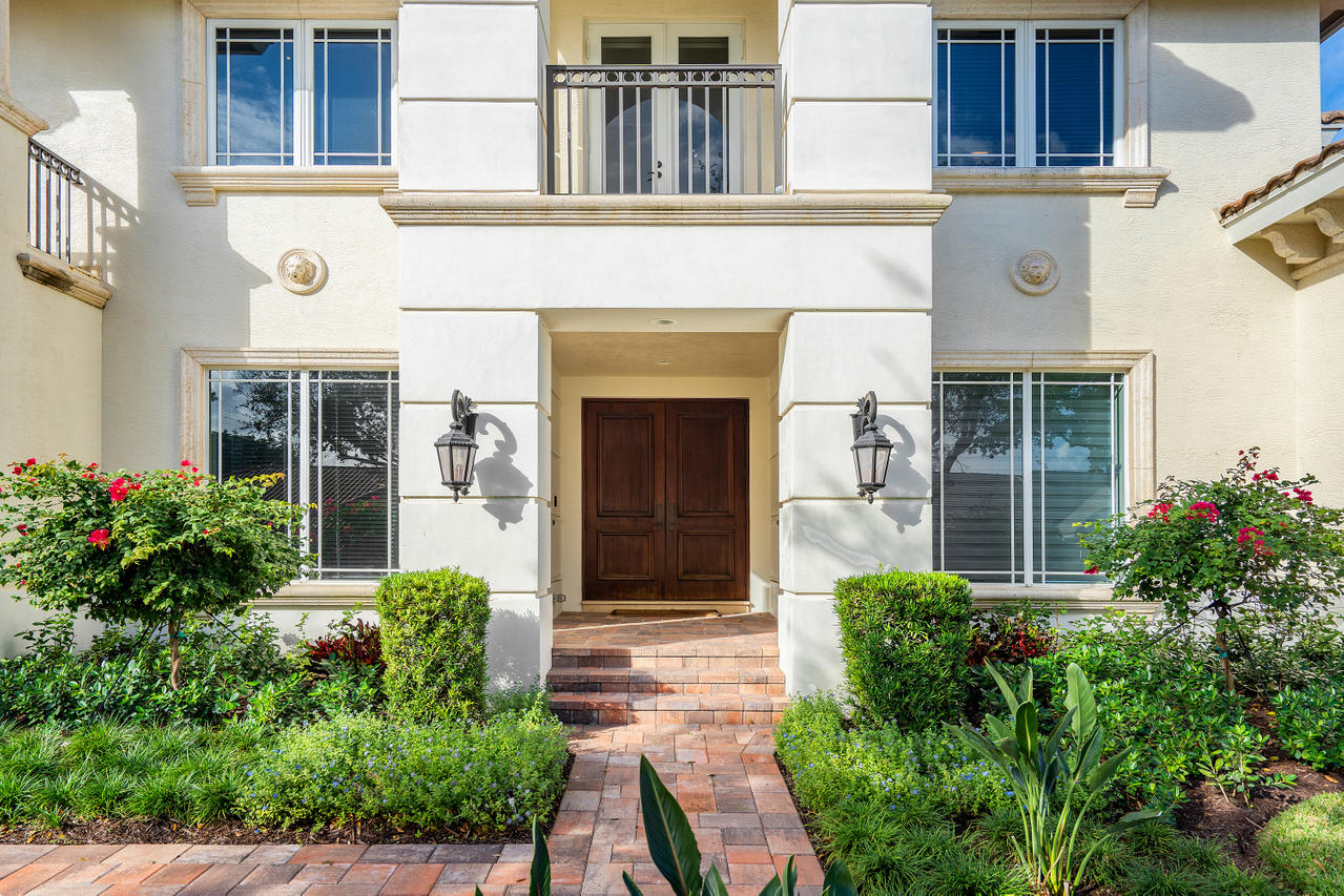 3715 Kings Way Boca Raton, FL 33434 - Photo 10 of 70 Front Entrance