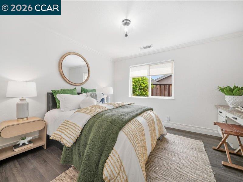 400 Fernando Court San Ramon, CA 94583 - Photo 19 of 38 a bedroom with a bed and a window
