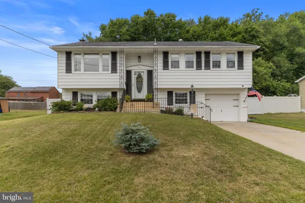 $475,000 | 907 Russo Drive, Westampton, NJ 08060
