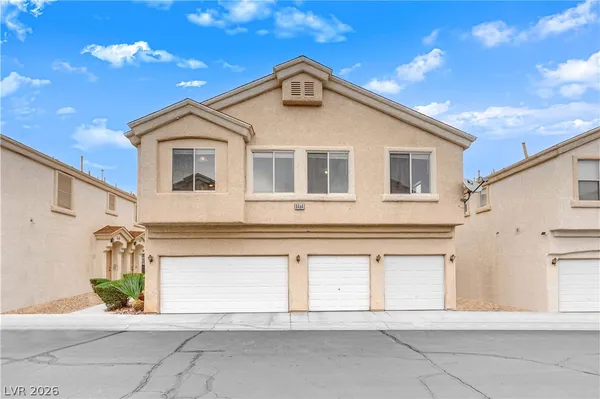 $1,700 | 6404 Extreme Shear Avenue, Unit 101, Henderson, NV 89011