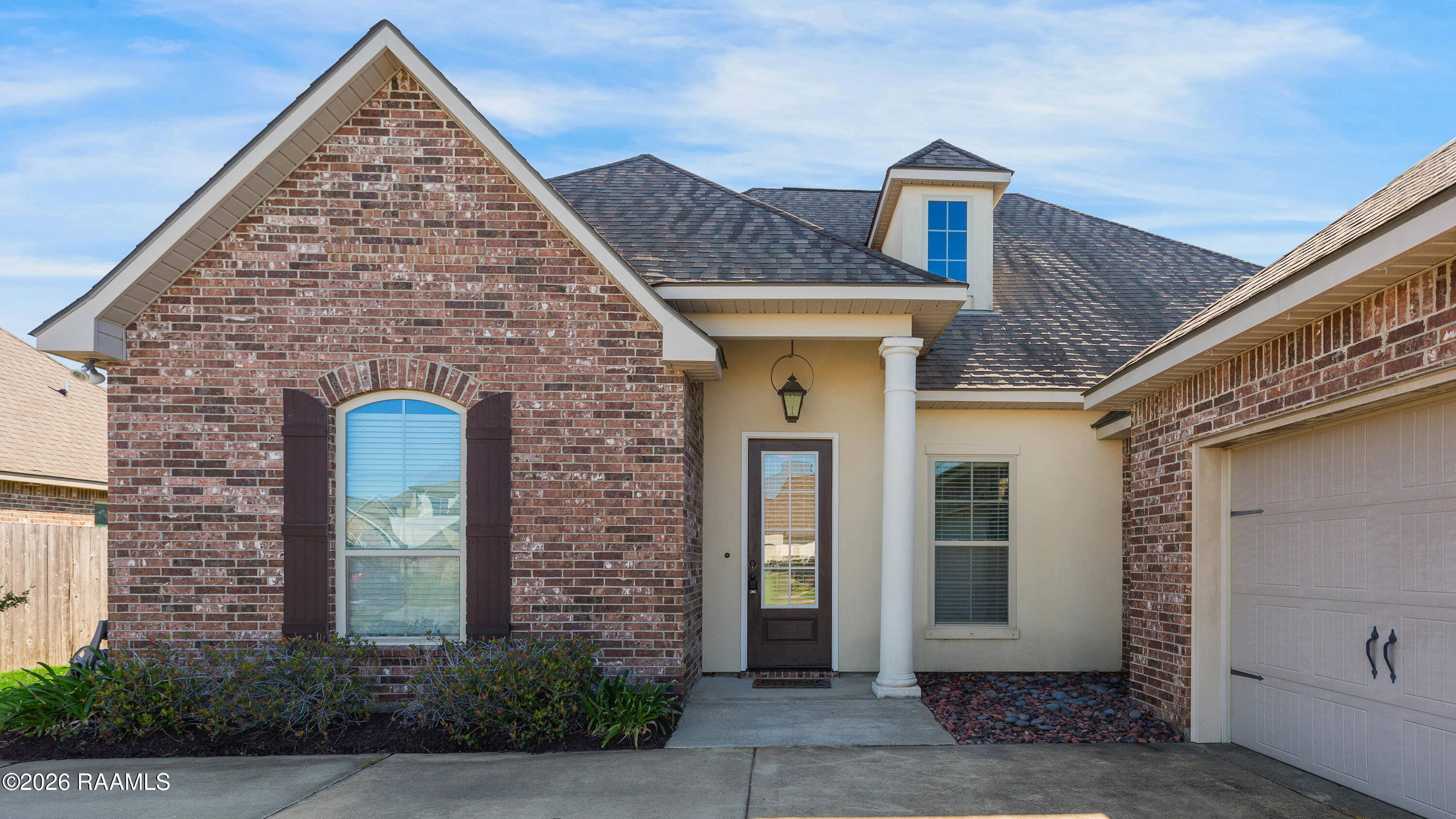 123 Chemet Road Youngsville, LA 70592 - Photo 1 of 27 123 Chemet Youngsville-3