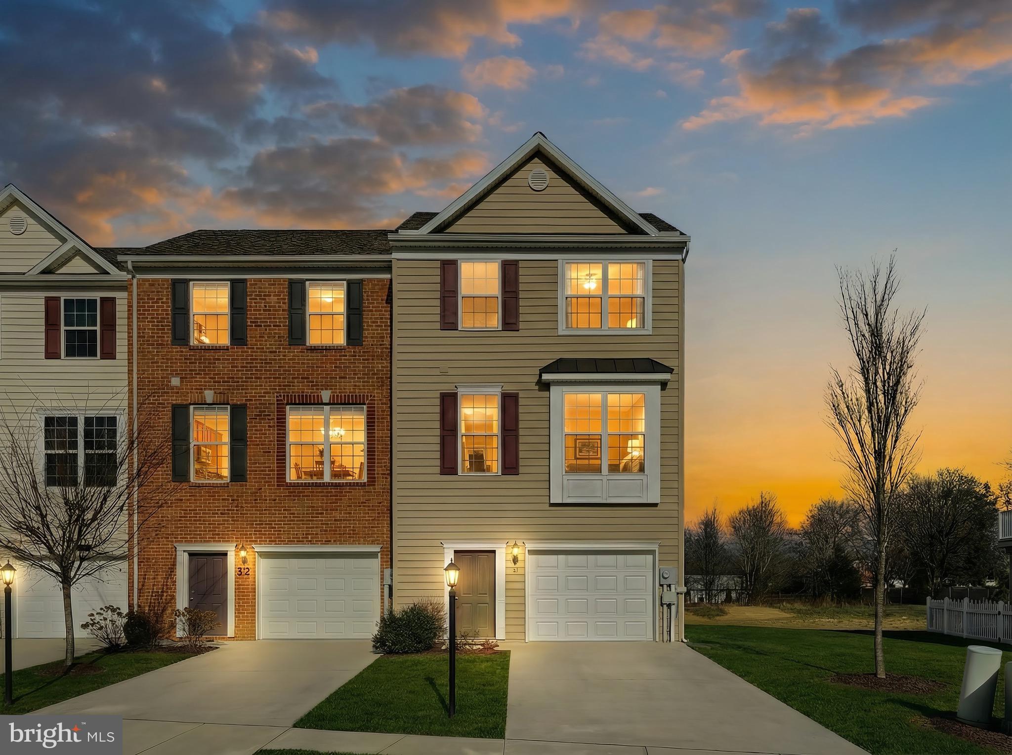 31 Winslow Ct. Gettysburg, PA 17325 - Photo 23 of 45 a front view of a house with a yard