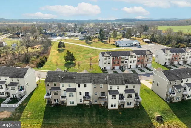 $259,900 | 31 Winslow Ct., Gettysburg, PA 17325