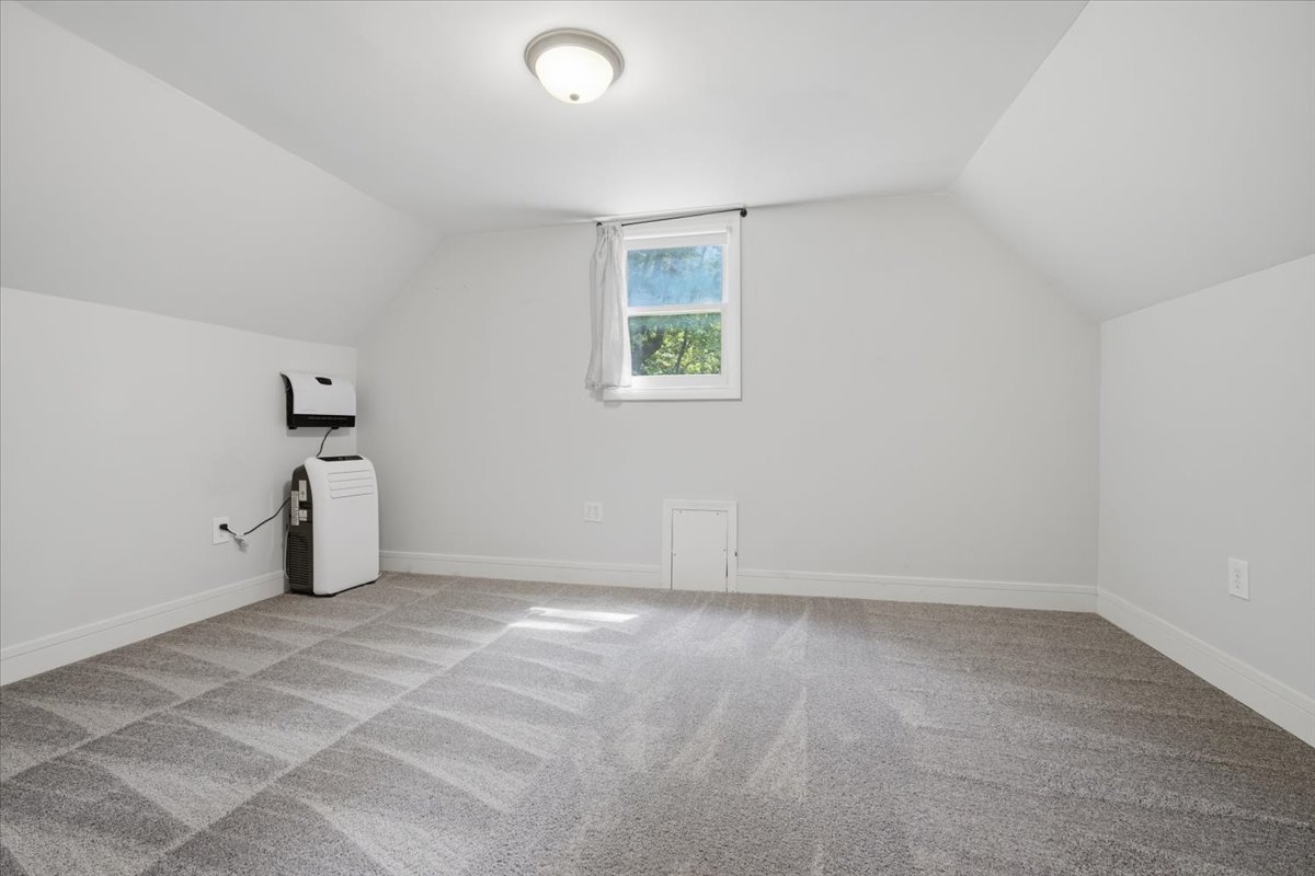 605 Church Street Normal, IL 61761 - Photo 16 of 28 Gallery Image 16