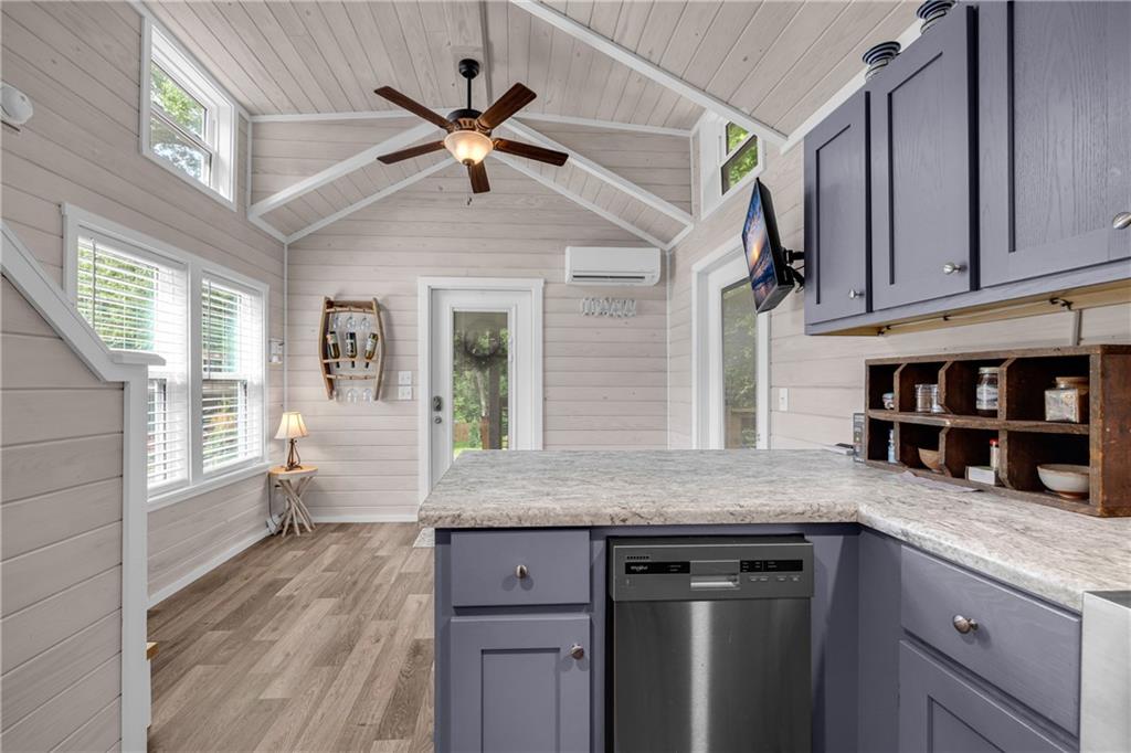 4960 Laurel Lodge Road Clarkesville, GA 30523 - Photo 19 of 44