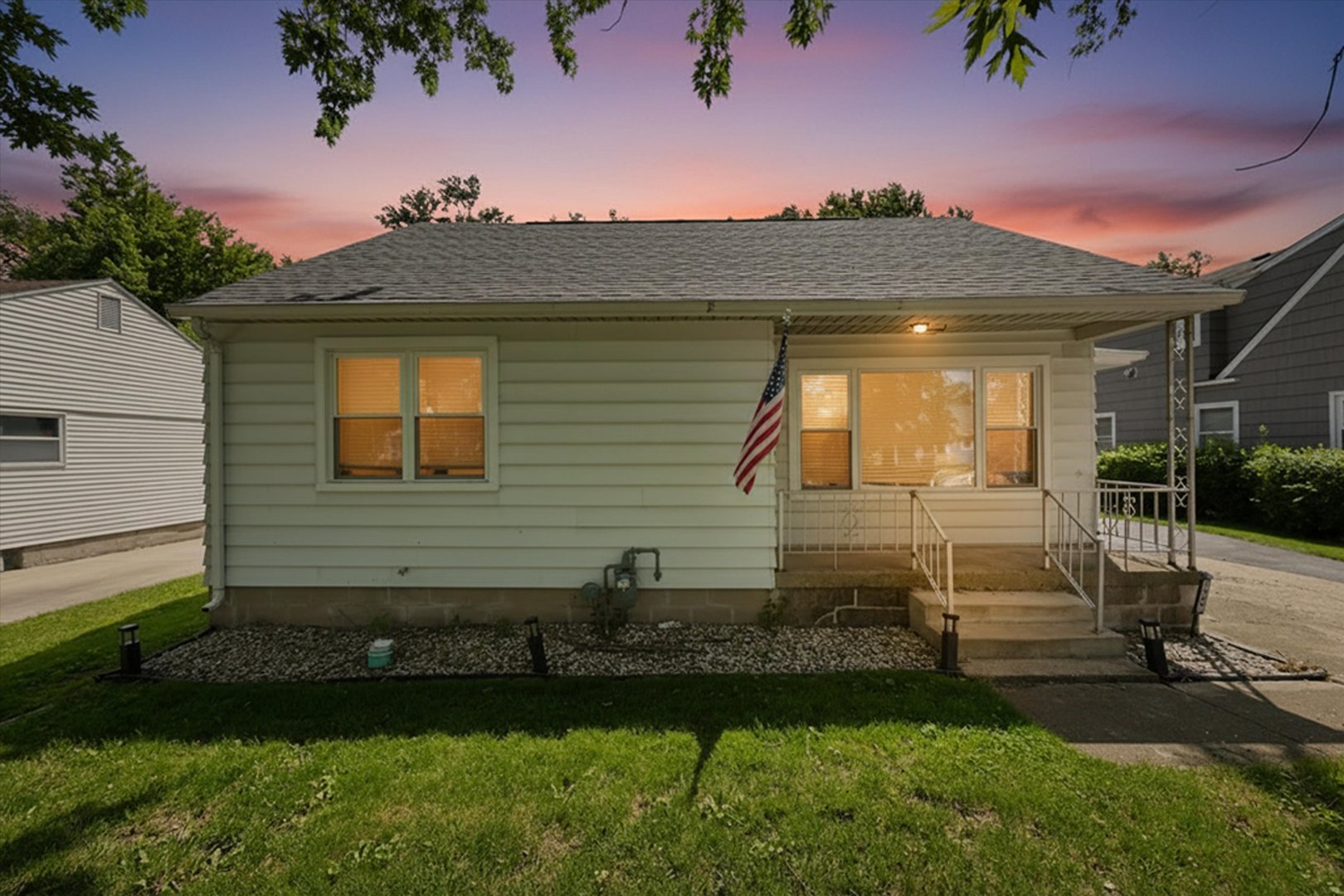 1349 Perry Street Crete, IL 60417 - Photo 2 of 27