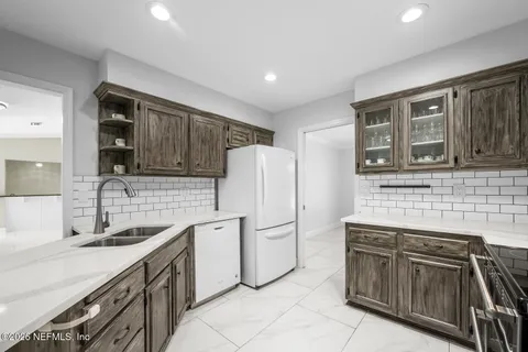 $525,000 | 11728 Loretto Woods Court, Jacksonville, FL 32223
