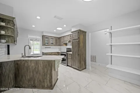 $525,000 | 11728 Loretto Woods Court, Jacksonville, FL 32223