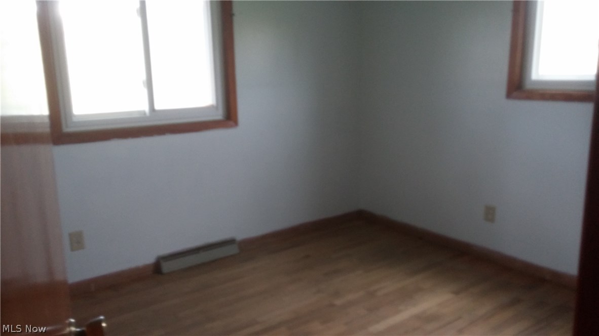 658 Garrison Road Ashtabula, OH 44004 - Photo 3 of 16